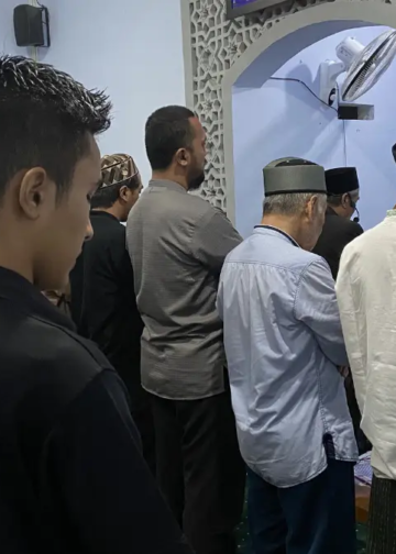 Salat Gerhana di Masjid Al-Ukhuwah/Yogi Arfan