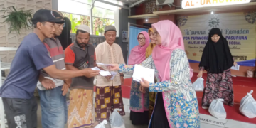 PCA ‘Aisyiyah Purworejo Kota Pasuruan menyalurkan 68 paket sembako bagi warga membutuhkan melalui Ta’awun Sosial Ramadhan.