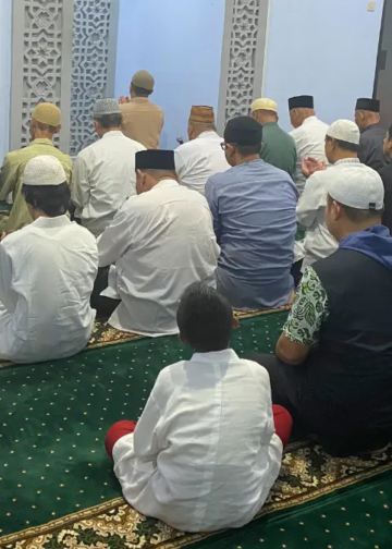 Jamaah Subuh Masjid Al-Ukhuwah/Yogi Arfan