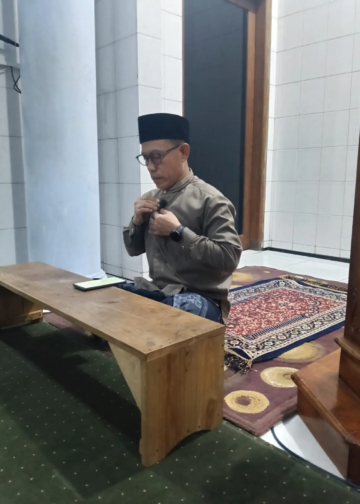 Istiqomah bukan tentang bagaimana kita memulai, tapi bagaimana kita menutup perjalanan—karena akhir yang baik adalah tujuan sejati setiap langkah.