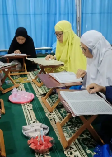 Tahsin Al-Qur'an Ibu-Ibu Jamaah Masjid Al-Ukhuwah