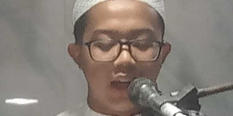 Ustadz Muhammad Taqiyyudin (Santri SPEAM) mengajak muhasabah diri, karena hisab akhirat pasti datang dan tak bisa ditawar. (foto: Firnas/pasmu.id)