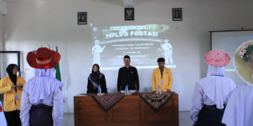 SMK MUTU resmi buka MPLS dan FORTASI untuk tanamkan karakter, semangat belajar, dan persaudaraan bagi siswa baru. (Foto: Marjoko/pasmu.id)