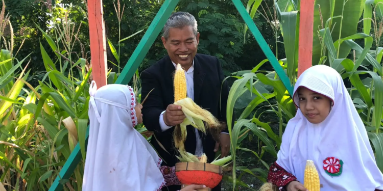SD MuCES bekali siswa berpikir kritis, mandiri, inovatif, dan berjiwa wirausaha sejak dini. (Foto: Suyatno/pasmu.id)