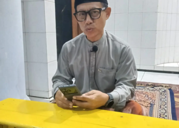 Jangan ukur kemuliaan dari gemerlap dunia, karena nilai hamba di sisi Allah bukan dari materi semata.(Foto: Suharsono/pasmu.id)
