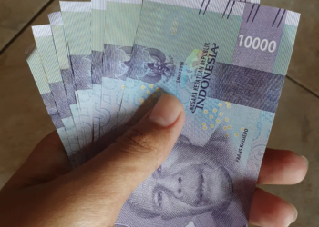 Ekonomi RI Tumbuh 5,4 Persen, Bapak Kelas Bawah Tetap Tercekik Harga Pangan (Ilustrasi: shutterstock.com)