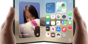 iPhone Duo datang terlambat, tetapi Apple mungkin justru mengubah standar pengalaman smartphone flip.